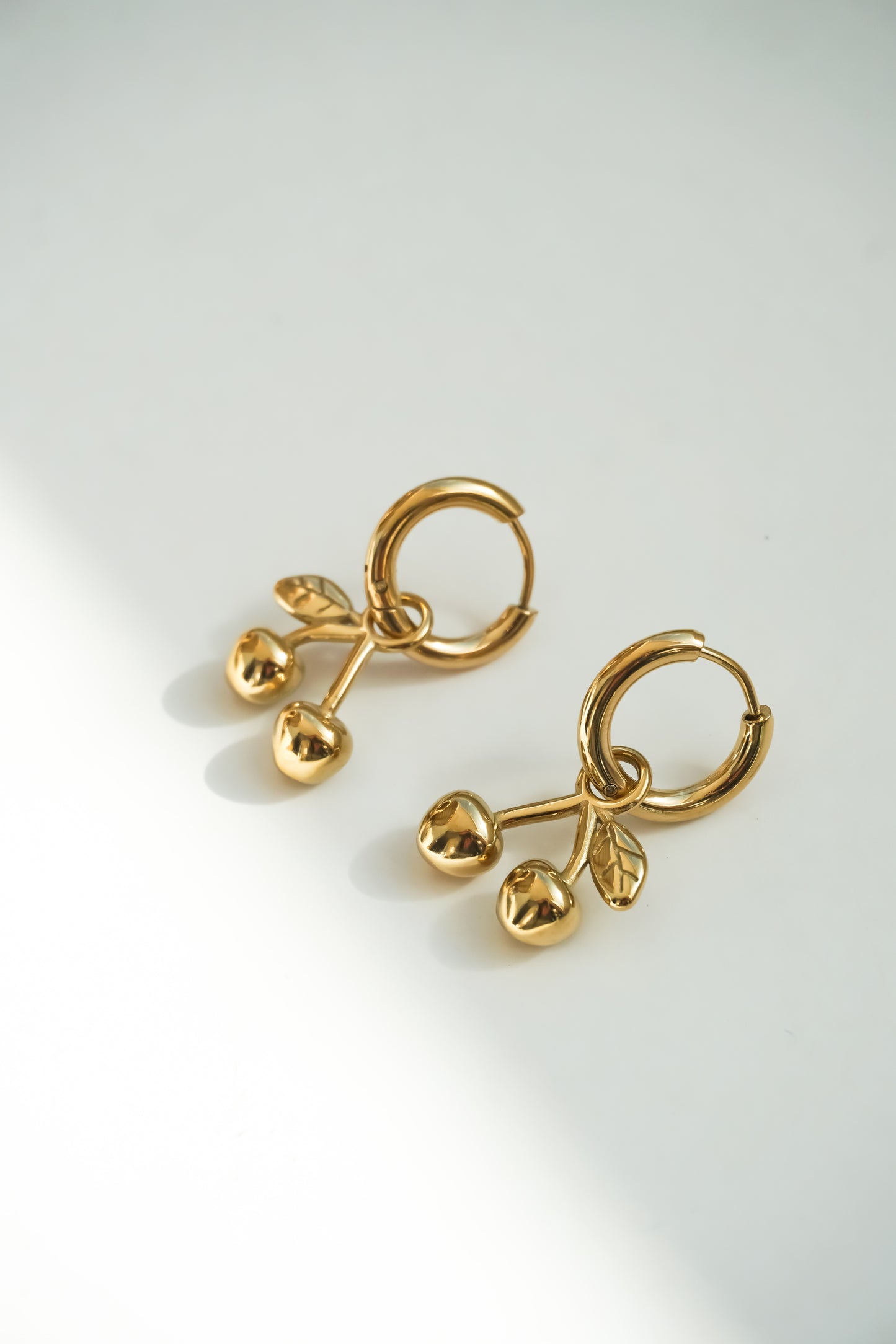 CHERRY HOOPS GOLD